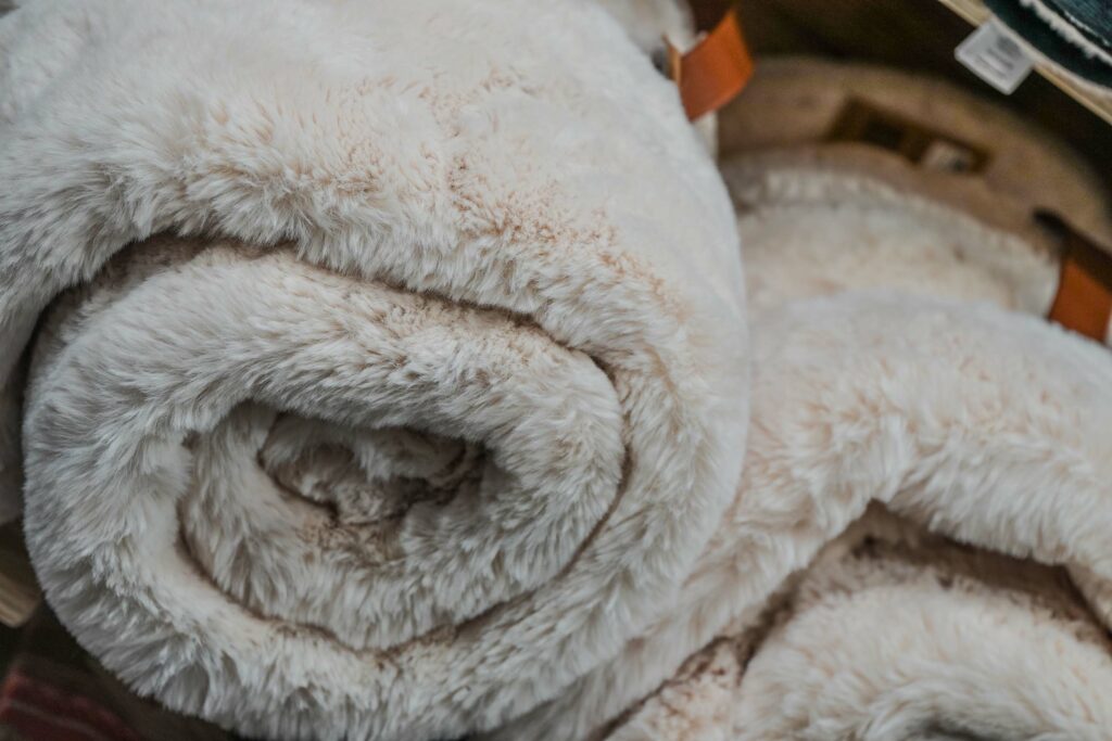 magasin-souvenirs-jouets-cadeaux-décoration-tout-schuss-tignes-73320 magasin-souvenirs-jouets-cadeaux-décoration-tout-schuss-tignes-73320